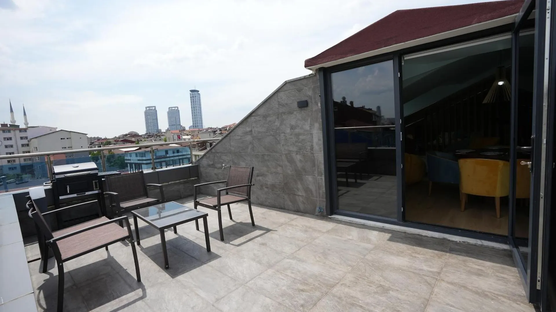 Blue Ski 14 Istanbul Apartment